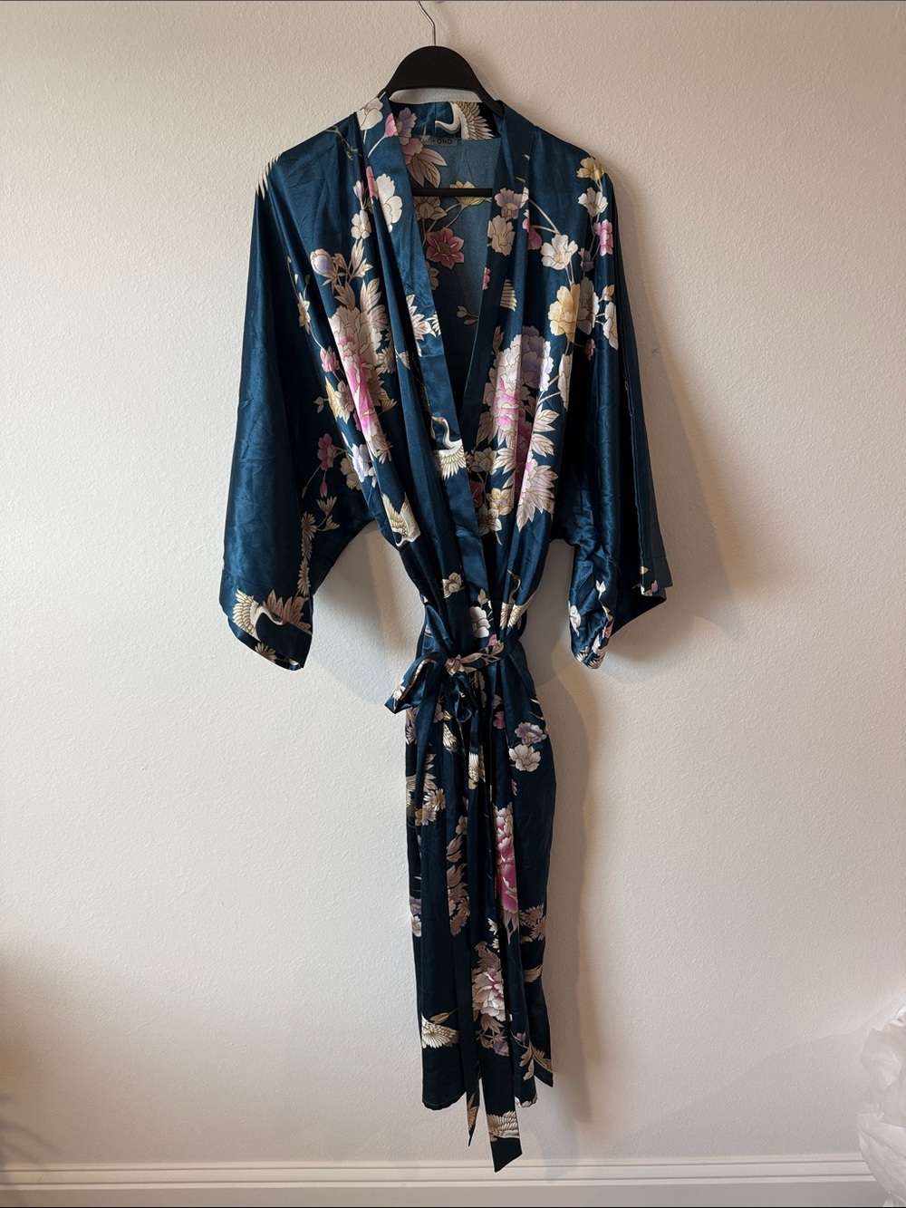 Kim + ono robe plus size - Picture 2 of 5